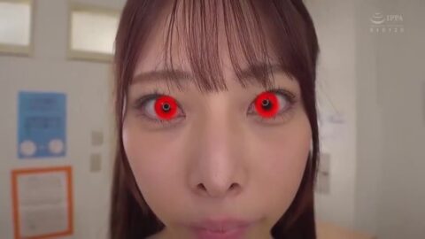 金髪巨乳の女子大生が競泳水着で洗脳され、教室で濃密な愛撫SEXに溺れる！