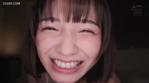 【倉本すみれ】あざとく濡れた美脚の後輩が唾液だらけのベロキス中出しSEX☆夜這いされ濃密接吻交尾に溺れる一夜